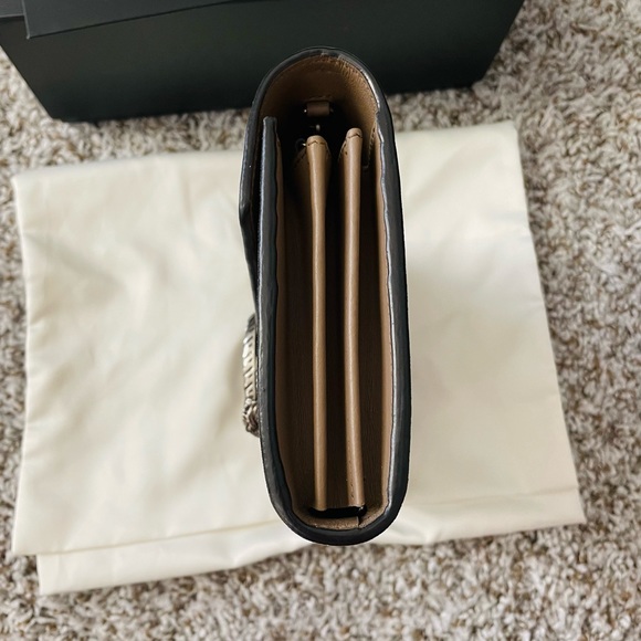 Authentic Gucci Dionysus GG Supreme chain wallet - Picture 5 of 12